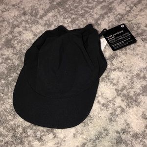 LULULEMON ATHLETICA CAP
